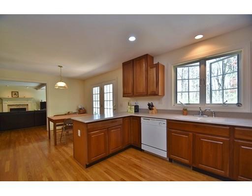 301 Central St, Framingham, MA 01701 photo 4
