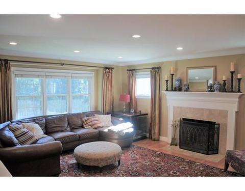 106 Arch St, Needham, MA 02492 photo 4