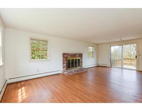 92 Maushop Ave, Barnstable, MA 02630 photo 4