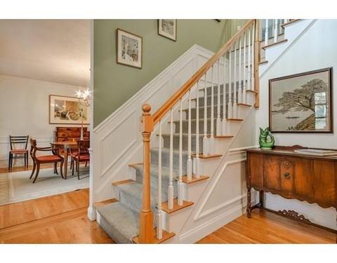 8 Woodledge Rd, Needham, MA 02492 photo 3