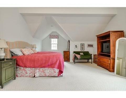 8 Woodledge Rd, Needham, MA 02492 photo 18