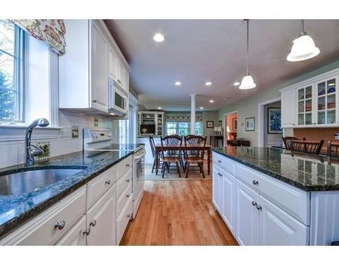 8 Woodledge Rd, Needham, MA 02492 photo 9