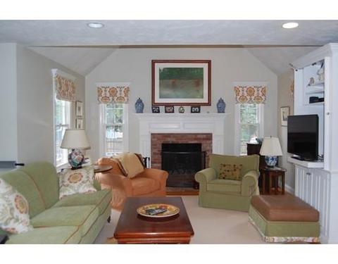 8 Woodledge Rd, Needham, MA 02492 photo 11