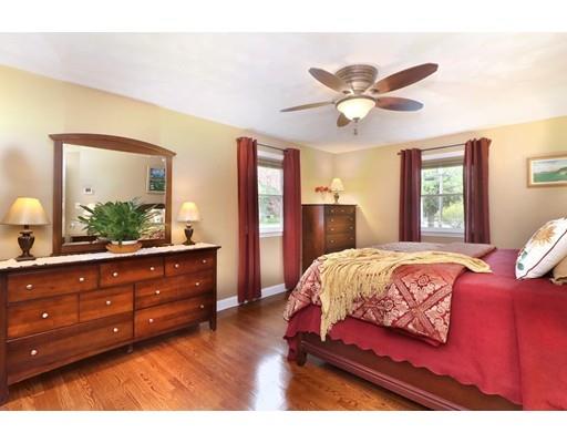 35 Richards Rd, Reading, MA 01867 photo 9