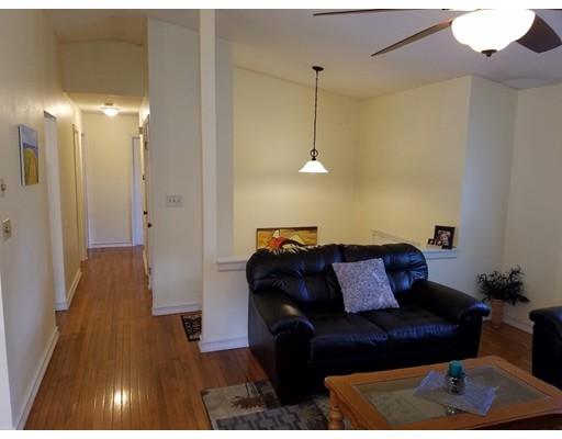 219 May St, Worcester, MA 01602 photo 10