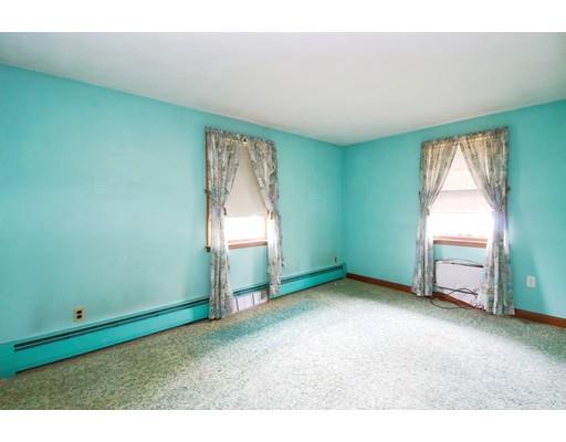 19 Broad St, Danvers, MA 01923 photo 6