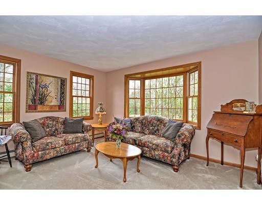 6 Crestview Dr, Mendon, MA 01756 photo 12
