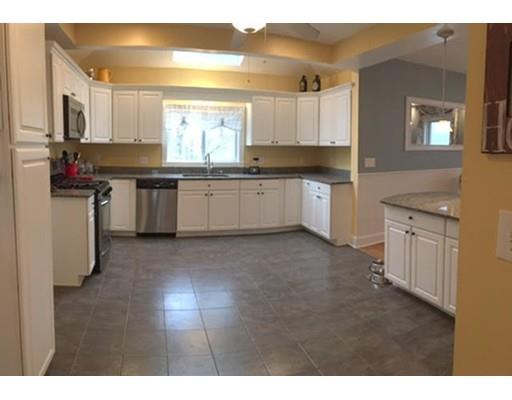 12 Rust St, Lynn, MA 01902 photo 4