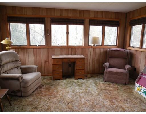 8 Westview Ter, Easthampton, MA 01027 photo 12