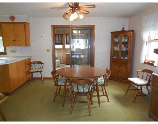 8 Westview Ter, Easthampton, MA 01027 photo 9
