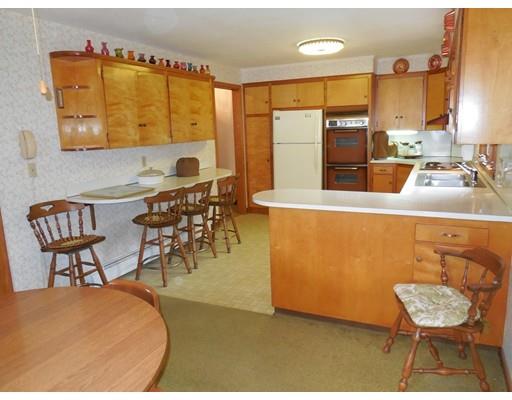 8 Westview Ter, Easthampton, MA 01027 photo 11