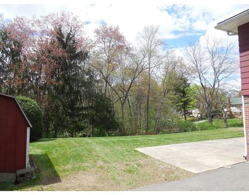 8 Westview Ter, Easthampton, MA 01027 photo 6