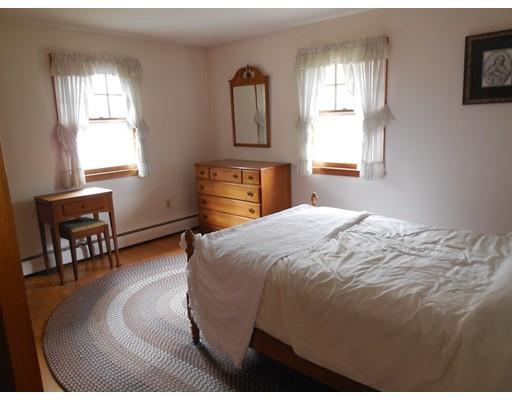 8 Westview Ter, Easthampton, MA 01027 photo 17