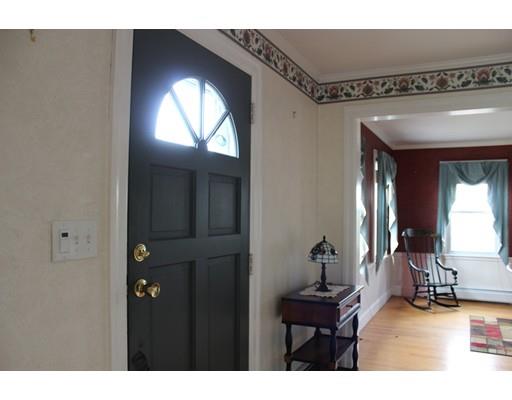 79 Silver St, Greenfield, MA 01301 photo 2