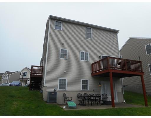 589 Detroit St, Fall River, MA 02721 photo 3