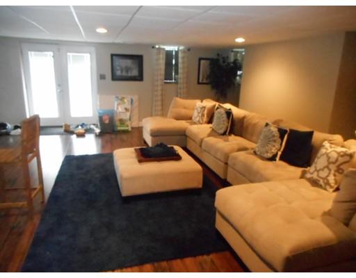589 Detroit St, Fall River, MA 02721 photo 18