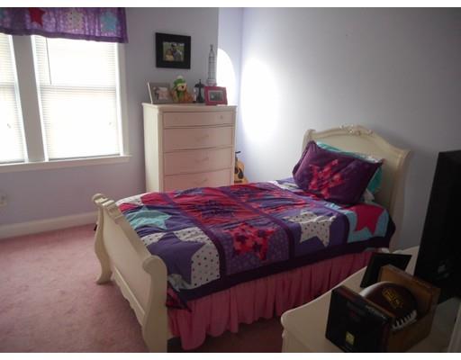 589 Detroit St, Fall River, MA 02721 photo 14