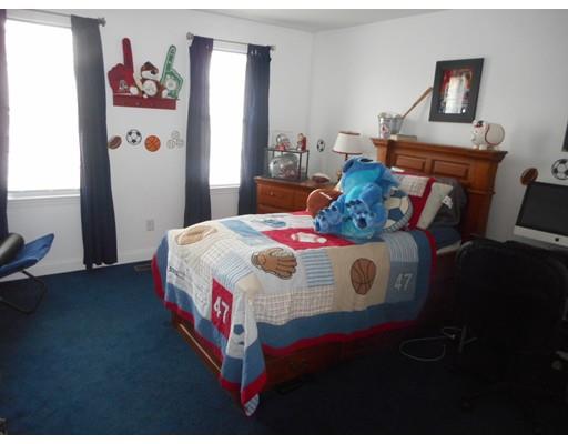 589 Detroit St, Fall River, MA 02721 photo 15