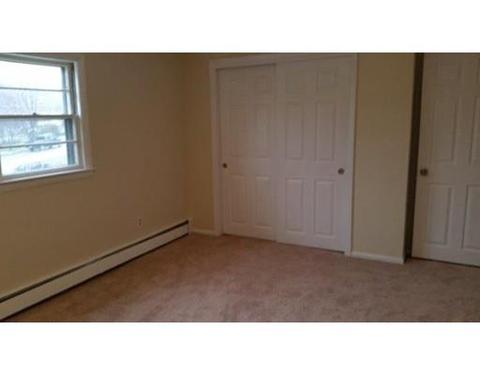 170 Star Ave, Woonsocket, RI 02895 photo 8