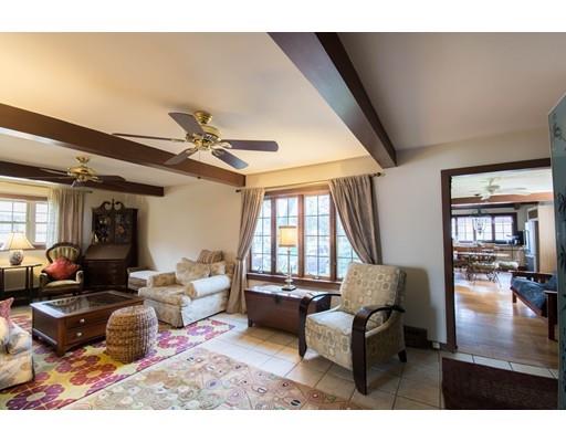 325 S Beacon St, Fall River, MA 02724 photo 11