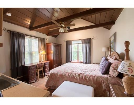 325 S Beacon St, Fall River, MA 02724 photo 18