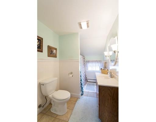 325 S Beacon St, Fall River, MA 02724 photo 21