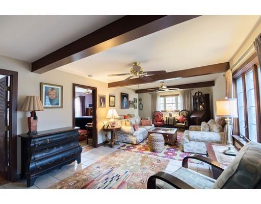 325 S Beacon St, Fall River, MA 02724 photo 6