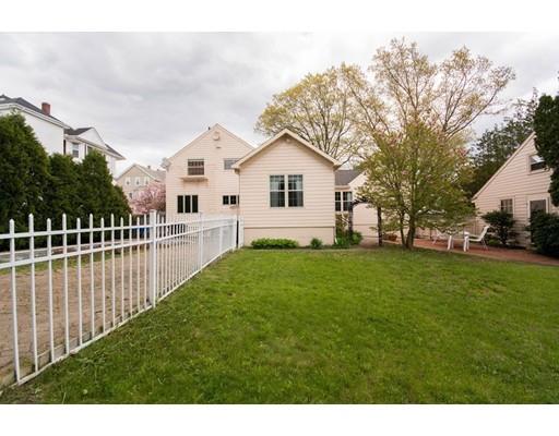 325 S Beacon St, Fall River, MA 02724 photo 3
