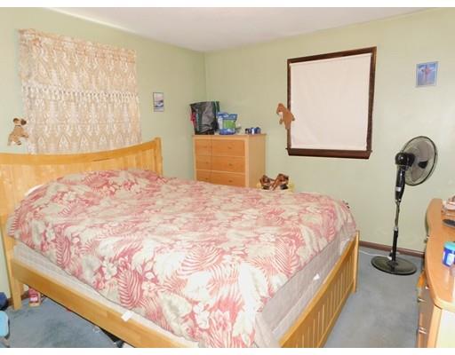 21 Suzanne St, Springfield, MA 01104 photo 7
