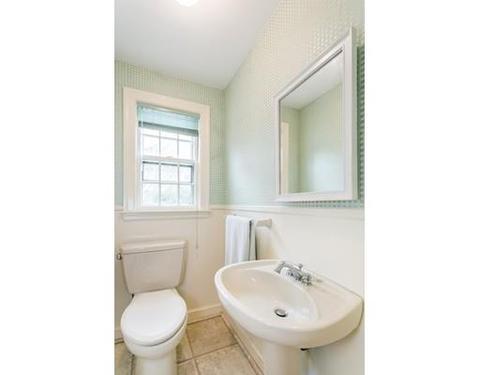43 Kenney St, Needham, MA 02492 photo 13