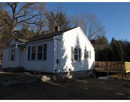 7 Smith St, Townsend, MA 01469 photo 3