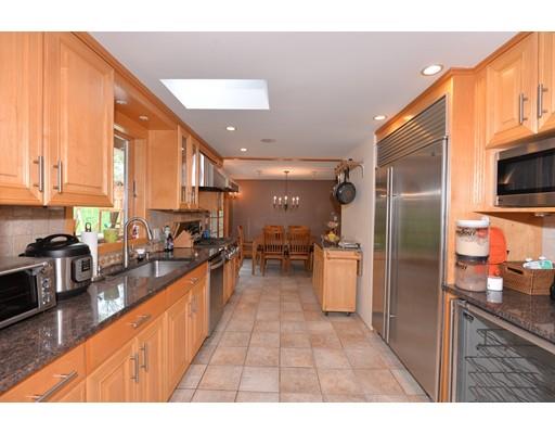 72 Donna Rd, Framingham, MA 01701 photo 11