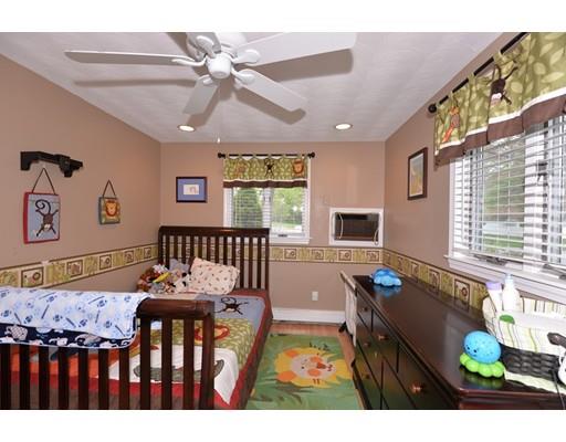 72 Donna Rd, Framingham, MA 01701 photo 24
