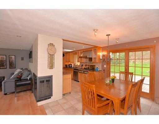 72 Donna Rd, Framingham, MA 01701 photo 6
