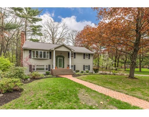 47 Colonial Dr, Reading, MA 01867 photo 4