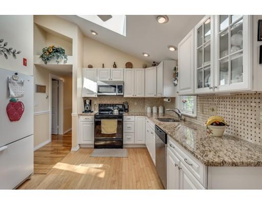 570 Franklin St, Reading, MA 01867 photo 15