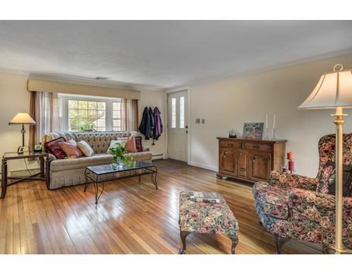 570 Franklin St, Reading, MA 01867 photo 10