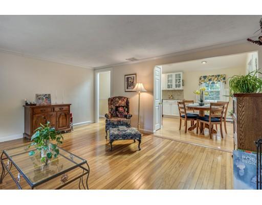 570 Franklin St, Reading, MA 01867 photo 11