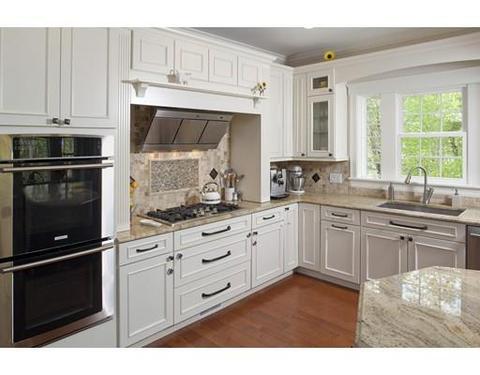 101 Kilby St, Hingham, MA 02043 photo 5