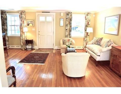 271 Central St, Hingham, MA 02043 photo 9