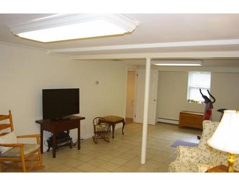 271 Central St, Hingham, MA 02043 photo 23