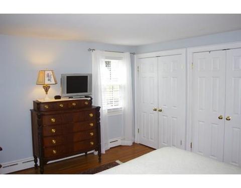 271 Central St, Hingham, MA 02043 photo 13