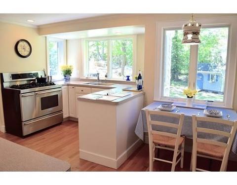 271 Central St, Hingham, MA 02043 photo 17