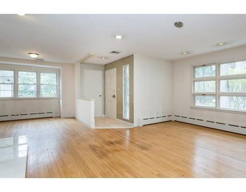 19 Eunice Dr, Longmeadow, MA 01106 photo 13