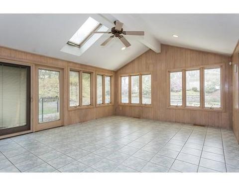 19 Eunice Dr, Longmeadow, MA 01106 photo 7