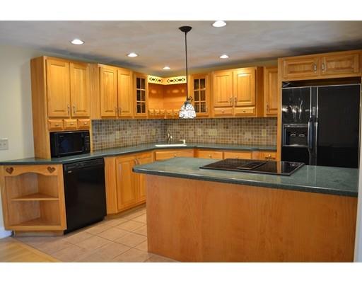 8 Blossom Rd, Windham, NH 03087 photo 6