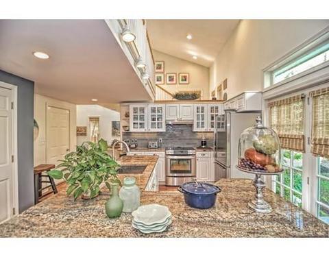 106 Parish Rd, Needham, MA 02494 photo 6