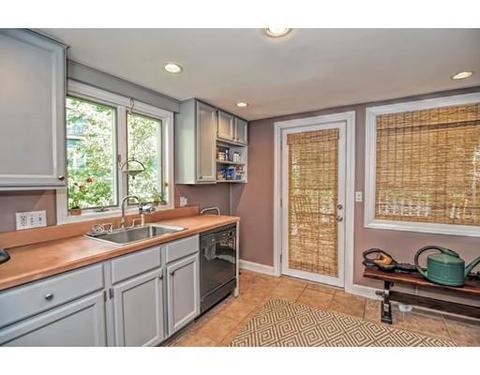 106 Parish Rd, Needham, MA 02494 photo 13