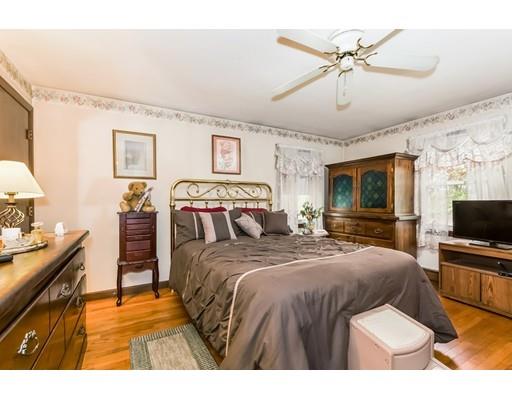 19 Pilgrim Rd, Lawrence, MA 01843 photo 8