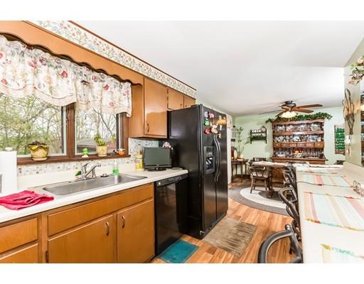 19 Pilgrim Rd, Lawrence, MA 01843 photo 6